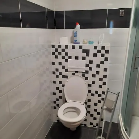Sobe Tanja Apartamento Podbrdo