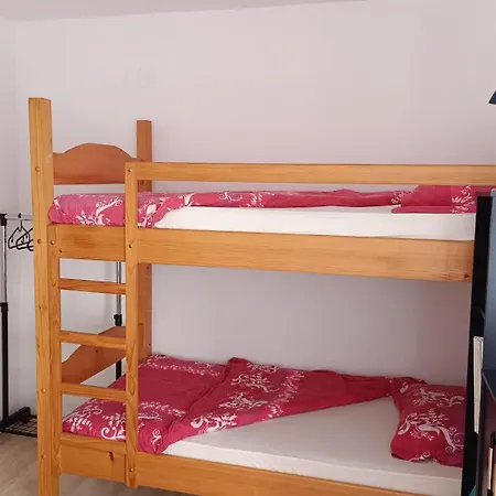 Apartma In Sobe Tanja * Podbrdo