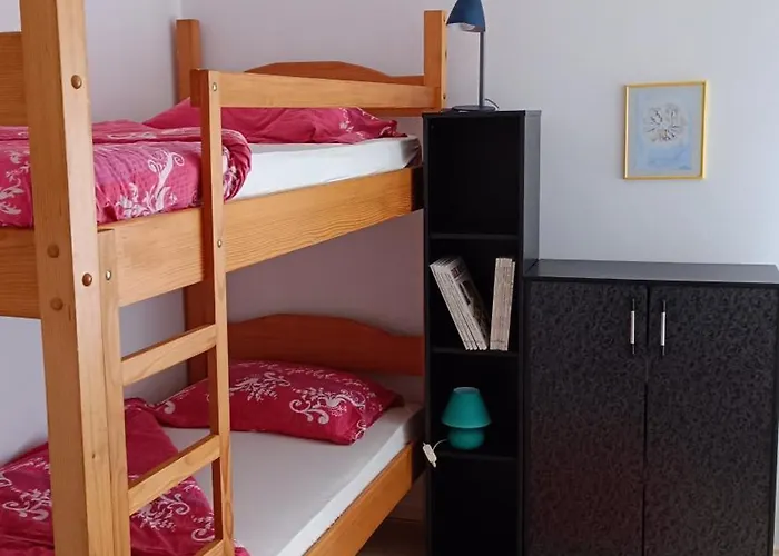 Apartma In Sobe Tanja Apartment Podbrdo